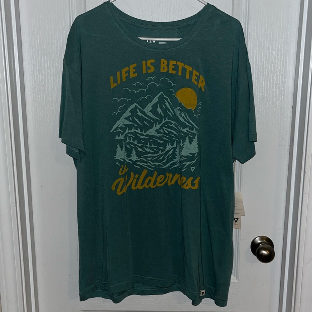 Women’s Graphic T—Shirt